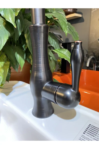 Siyah Mutfak Bataryası Spiralli Uzayan Sistem Endüstriyel Tasarım Tazzik Ayarlı Musluk - Resim 5
