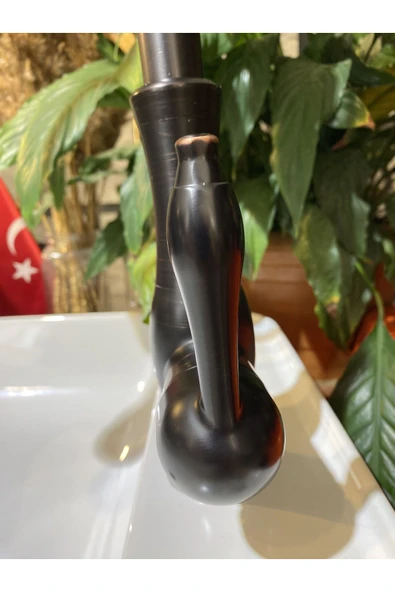 Siyah Mutfak Bataryası Spiralli Uzayan Sistem Endüstriyel Tasarım Tazzik Ayarlı Musluk - Resim 4