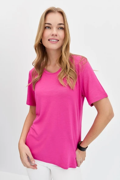 DESEN TRİKO Oversize Minimalist Yuvarlak Yaka Kadın T-Shirt - Kısa Kol - 4