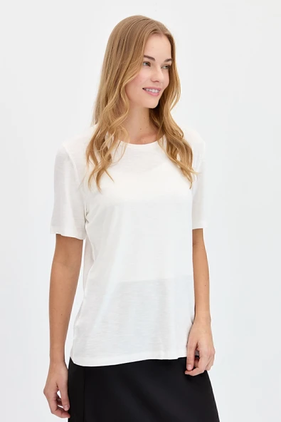 DESEN TRİKO Oversize Minimalist Yuvarlak Yaka Kadın T-Shirt - Kısa Kol - 7