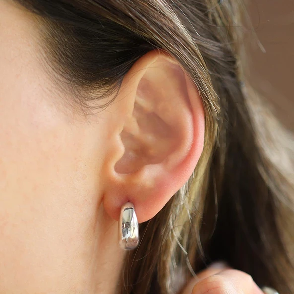 Bombeli Halka Gümüş Küpe - Resim 4