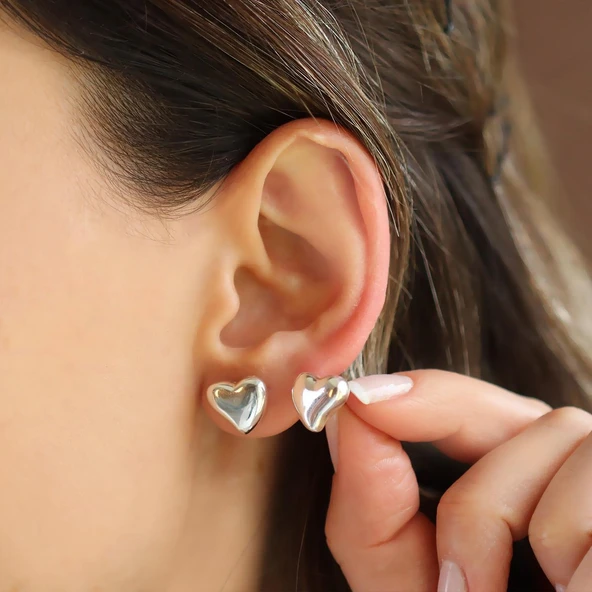 Kalp Bombeli Gümüş Küpe - Resim 2