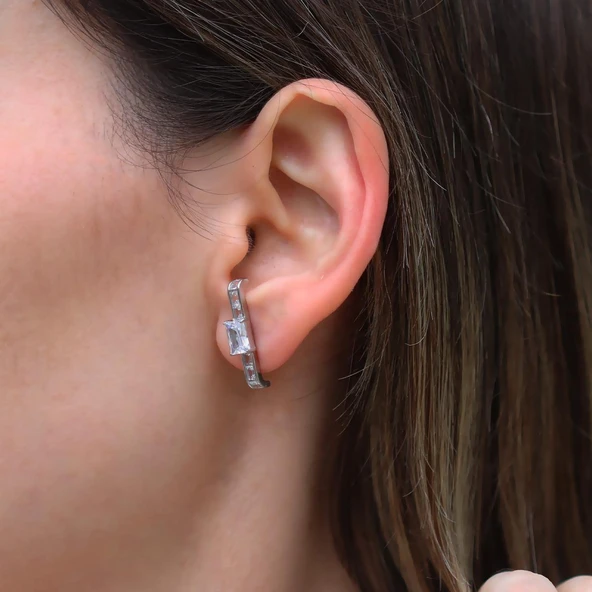 Baget Taşlı Gümüş Küpe - Resim 3