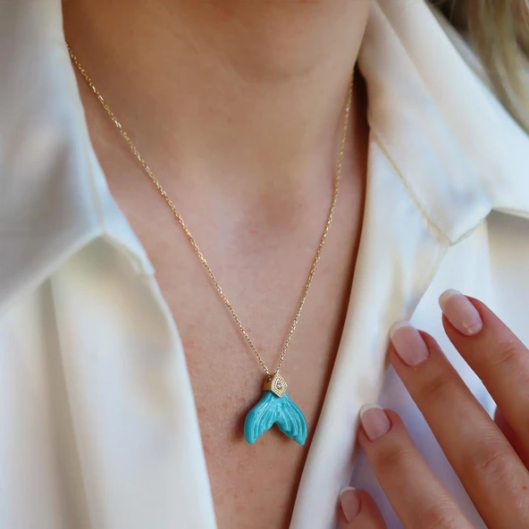 Kuyruk Turkuaz Taşlı Gold Gümüş Kolye ürün görseli 1