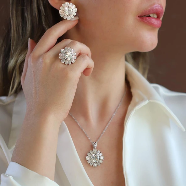 Okyanusun Kalbi Sky Diamond Gümüş Set ürün görseli