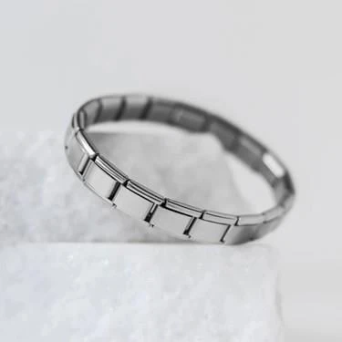 İçi Yazılı Charm Çelik Bileklik ürün görseli 1