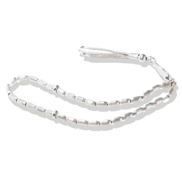 Çizgi İşçilikli Üç Püsküllü Arpa Kesim 925 Ayar Gümüş Tesbih ürün görseli 1