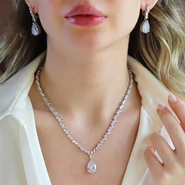 Damla Taşlı Işıltılı Gümüş Set ürün görseli 1