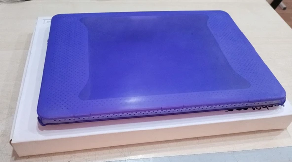 13'' MacBook Air için Tech21 impact snap case (plastik Kılıf) ( Mor renk )