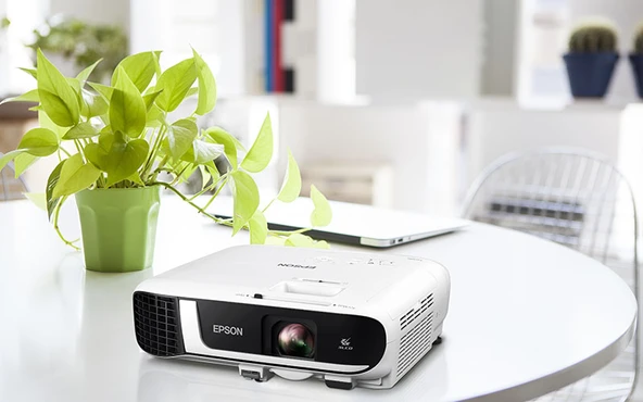 Epson EB-FH52 Full HD Kablosuz Projeksiyon - 3