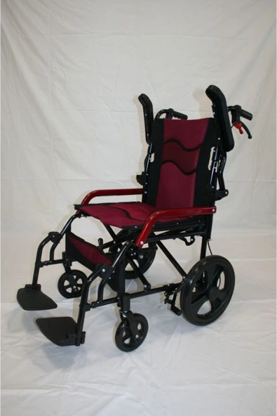 MEDİKALCİM Poylin P806 Refakatçi Tekerlekli Sandalye ürün görseli