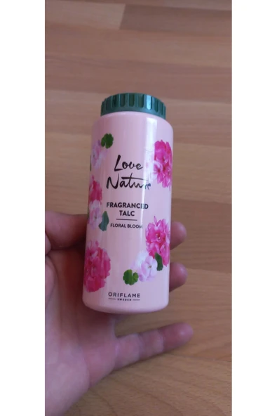 ORİFLAME Love nature fragranced talc floral boom 100 ml pudra