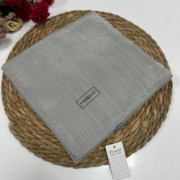 Piramit Kehribar Eşarp Gümüş LTP0219