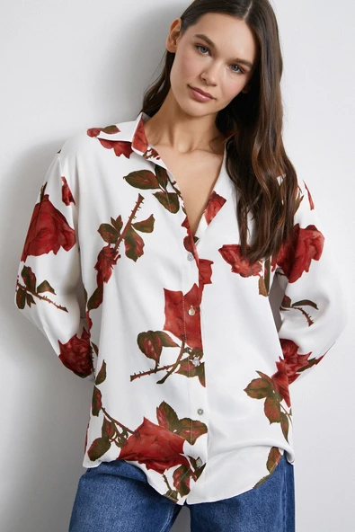Gül Baskılı Saten Gömlek Beyaz - Resim 4