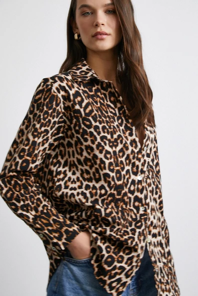 Leopar Desenli Poplin Gömlek Bej ürün görseli