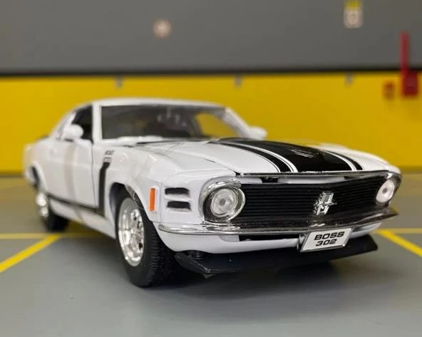 Welly Koleksiyon 1 / 24  1970 Ford Mustang Boss Beyaz Model Metal Araba - 7