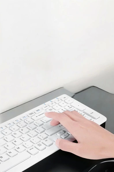 Q Klavye Beyaz Klavye Ve Mouse Seti Kablosuz USB Girişli - 4