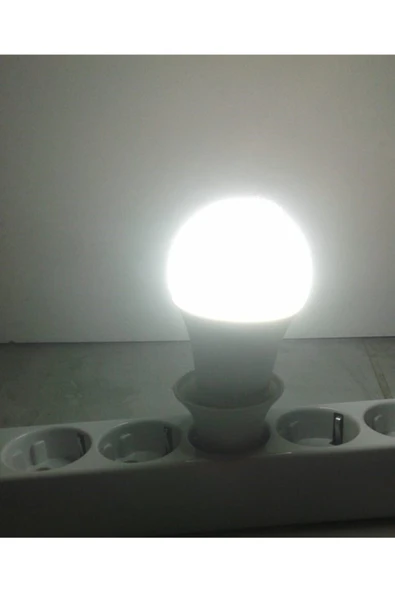 WOWLED Hem Gece Lambası & Hem De Normal Ampul Beyaz/yeşil 2'si Bir Arada Hem Kolaylık Hem Tasarruf - 2