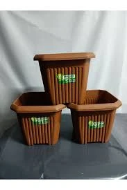 Hak Plastik No 0 Kare Saksı 3 Lü Set