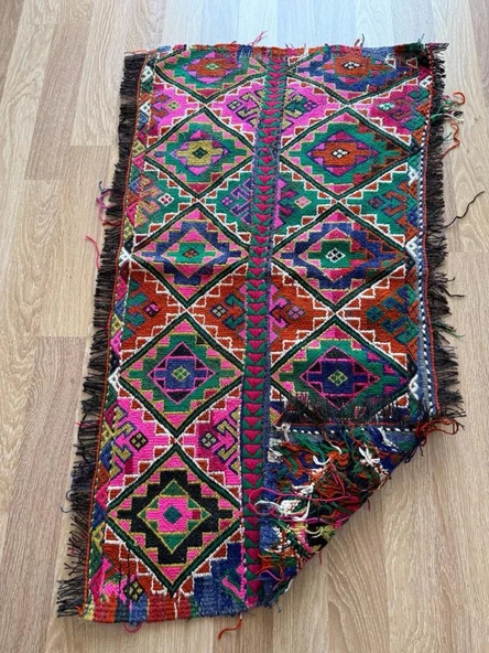 66x121 cm Küçük Boy Canlı Renkli Kilim, Geometrik ve Akrep Motifli, El Dokuma Vintage Kilim, Harika Ev Dekoru - 5