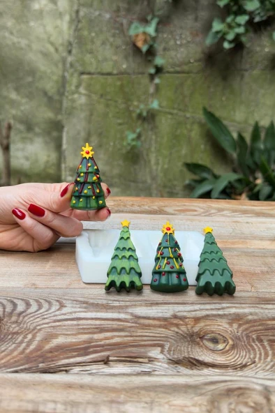 Noel Çamı İki Çeşit Dörtlü Silikon Mum Kalıbı ürün görseli