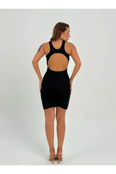Vücuda Oturan Sırt Dekolteli Mini Elbise - 6