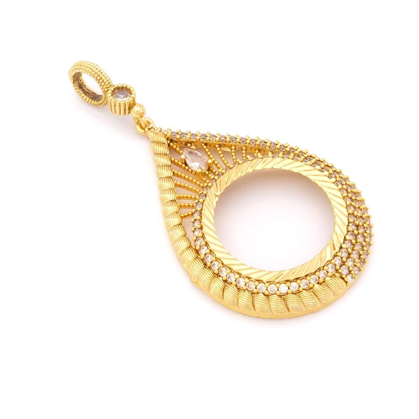 Yarım Altın Çerçeveli Kolye Ucu Altın Kaplama İşlemeli TGR-713 - Resim 4