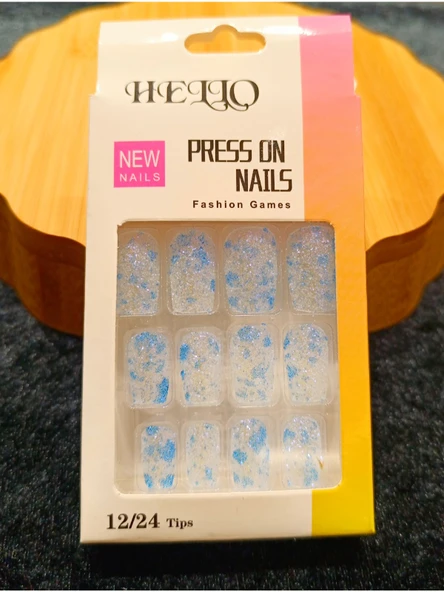 Monalisa Home Lüks Simli Figürlü Takma Tırnak ürün görseli 1