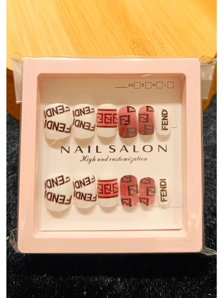 Monalisa Home Lüks  Figürlü  Takma Tırnak ürün görseli 1