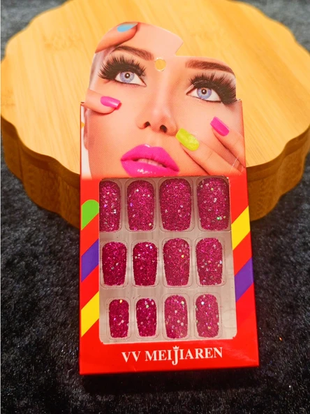 Monalisa Home Lüks Simli Figürlü Takma Tırnak ürün görseli