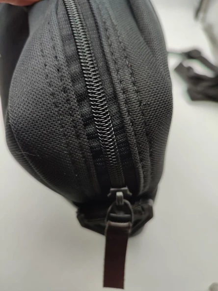 Önü Dik Fermuarlı Leptop Bölmeli Evrak Çantası - 7