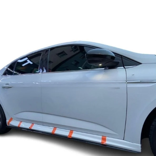 Renault Megane 4 Sedan Yan Marşpiyel (Plastik) - 1