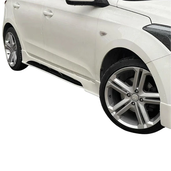Hyundai i20 Custom 2 Marşpiyel Plastik - Dayanıklı ve Sportif Tasarım ürün görseli 1