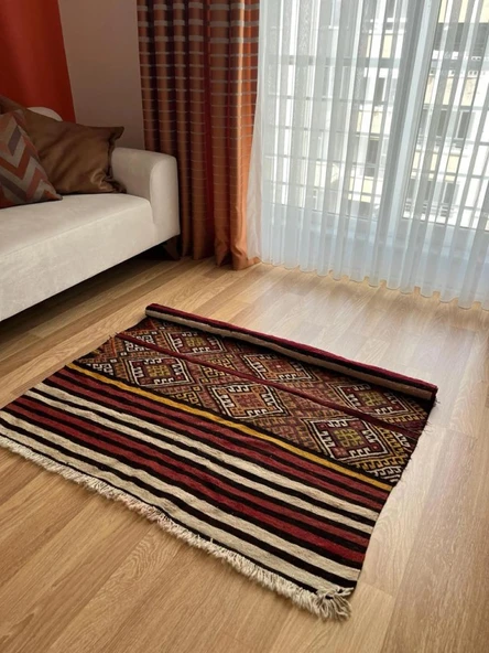 122x125 cm Çizgili Türk Kilim, Ender Bulunan Akrep Motifli El Dokuma Kilim, Yumuşak ve Şık Zemin Halısı - 2