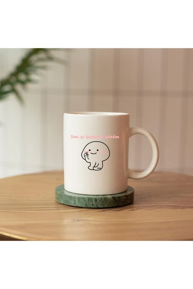 ALPŞAN TİCARET  SENİ ŞU KADARCIK ÖZLEDİM YAZILI HEDİYELİK BASKILI KUPA ürün görseli