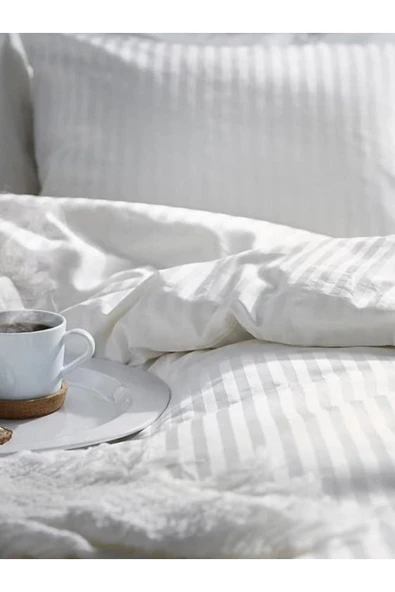 Beyaz Çizgili Saten Çarşafı Lastikli Çift Kişilik Premium Otel Nevresim Takımı - 6