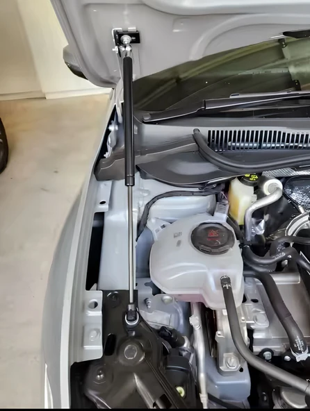 Volkswagen Polo Mk6 AW 2017-2024  KAPUT Amortisörü KİTİ- SET - 3