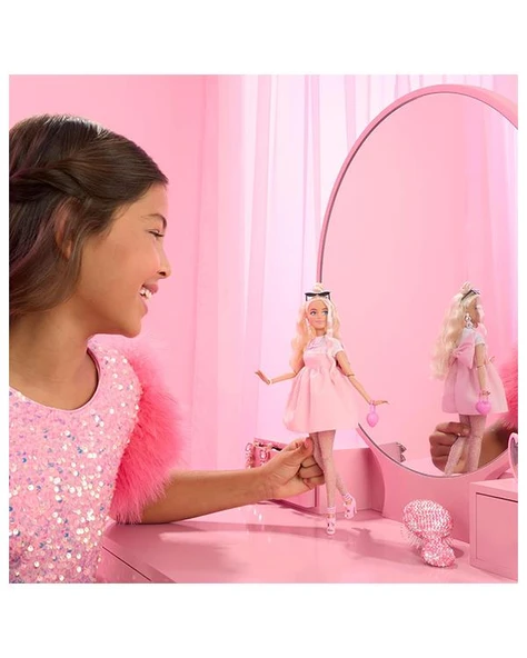 Barbie Deluxe Style Sarı Saçlı Bebek HYV27 - 5