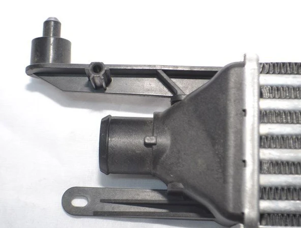 Fiat Punto Turbo Radyatörü /İnterkol (2012-2013) 51837369 40FTGP01B 1.3 JTD - Resim 2