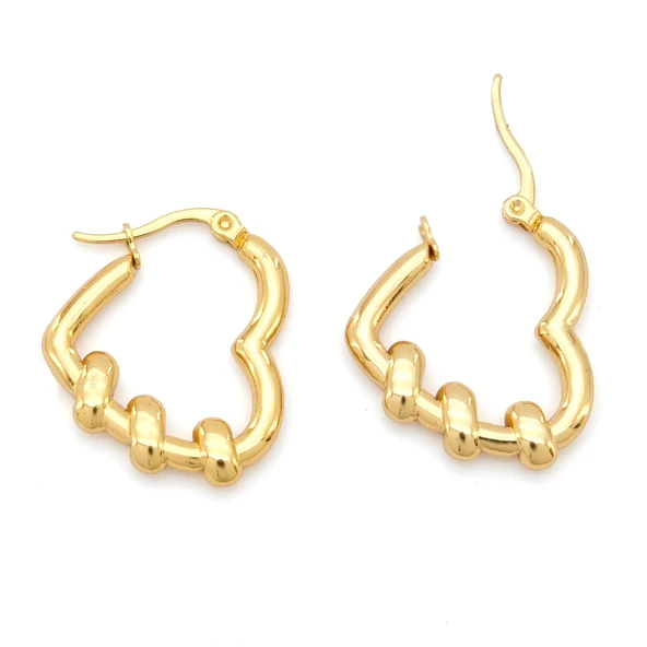 Çelik Küpe Altın Kaplama Kadın Kalpli Model UNK-803 ürün görseli