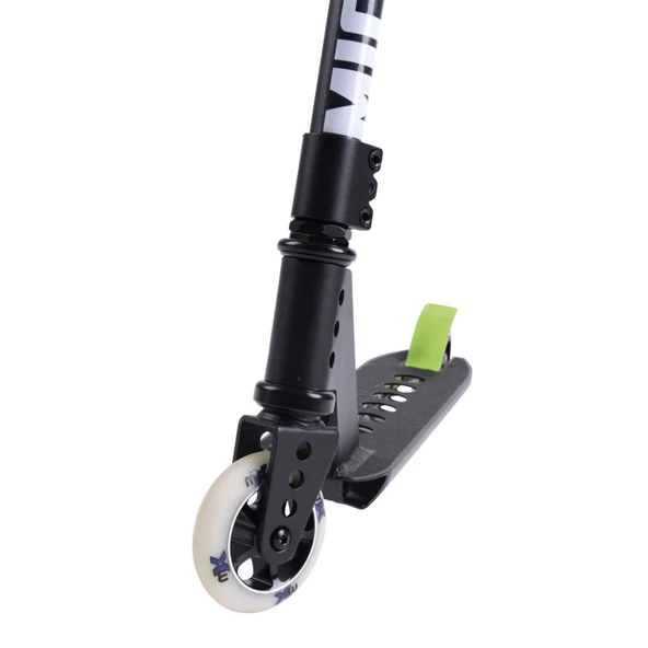 Micro Trixx 2.0 Black 2 Tekerlekli Scooter  Siyah 12+ Yaş - 7