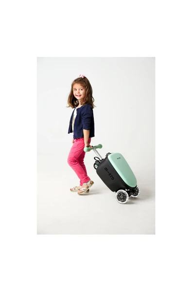 Micro Ride On Luggage Junior  Mint 2-6 Yaş