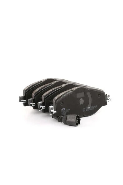 VALEO 670328-ön Fren Balata Tk Audı A3 1.0 1.4 1.5 Tfsı 1.6 Tdı 8v0698151b