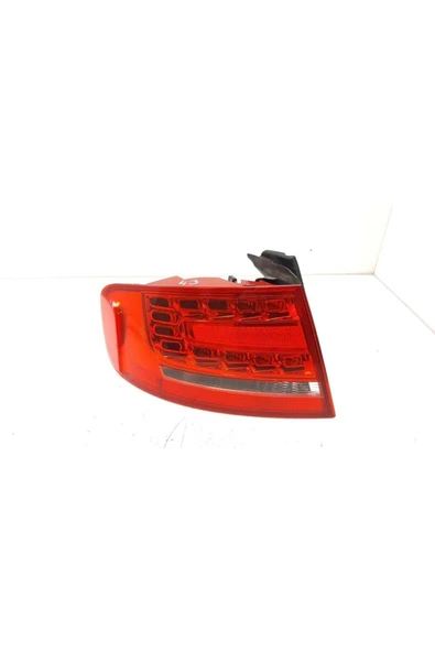 UNIVERSA HELLA 2VA010085-091-STOP LAMBASI SOL DIS LEDLİ AUDI A4 2008-2012  8K5945095K