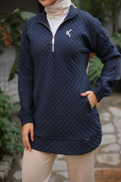 Kısa Fermuarlı Yaka Kapitone Şık Spor Sweat - 71227.015 - Lacivert - Resim 6