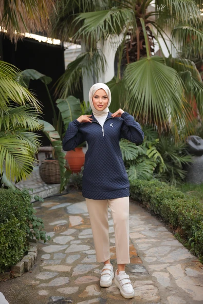 Kısa Fermuarlı Yaka Kapitone Şık Spor Sweat - 71227.015 - Lacivert - Resim 5