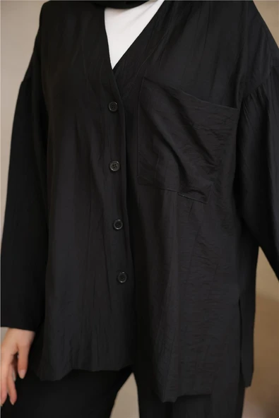 V Yaka Düğmeli Cepli İkili Tesettür Eşofman Takımı - (38-46) - 71244 - Siyah - Resim 6
