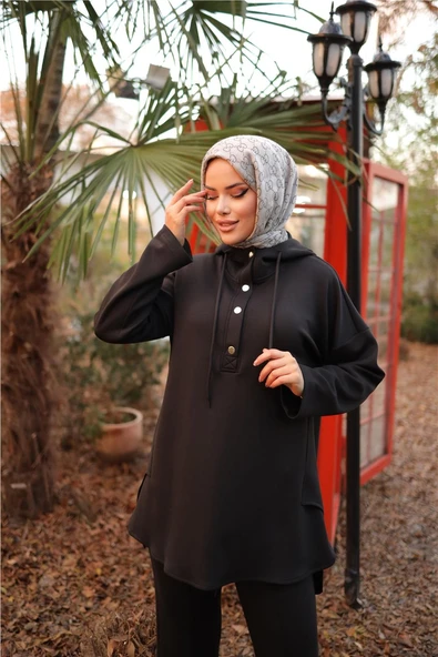 Kapşonlu Yarım Çıtçıtlı Kısa İkili Tesettür Eşofman Takımı - (38-46) - 71234 - Siyah - Resim 4