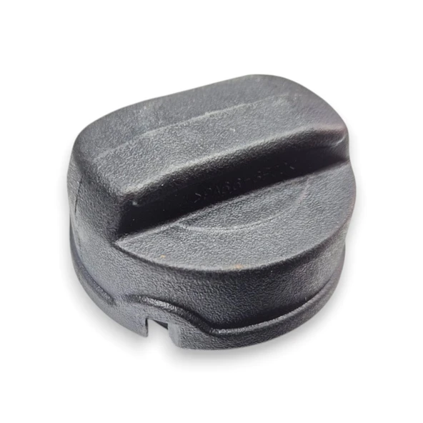 Opel Vectra B 1996-2002 Yakıt Depo Dolum Ağzı Kapağı