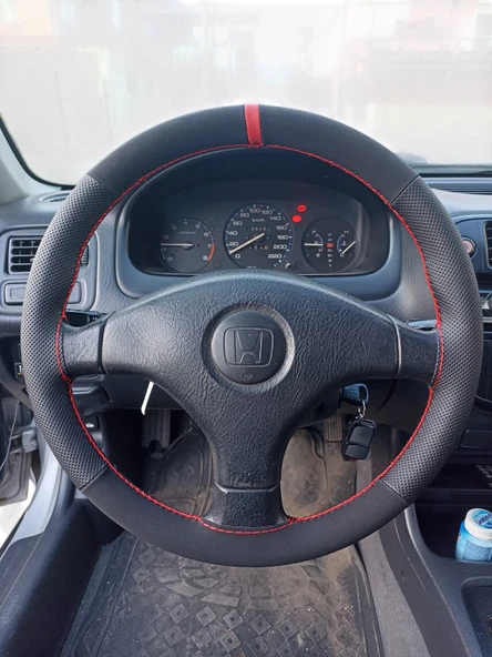 DİKİŞLİ DİREKSİYON KILIFI İTHAL NOKTALI NUBUK DERİ KIRMIZI YÜZÜK KIRMIZI DİKİŞLİ HONDA CİVİC İÇİN ürün görseli